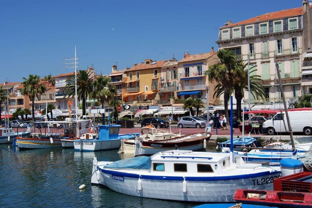 Tres Bel Appartement Climatise Terrasse Et Vue Mer Bandol Eksteriør billede