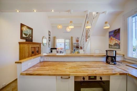 Tres Bel Appartement Climatise Terrasse Et Vue Mer Bandol Eksteriør billede